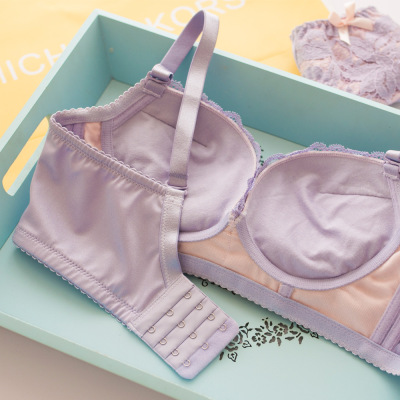 蕾丝少女内衣文胸套装日系无钢圈收副乳性感聚拢小胸罩加厚