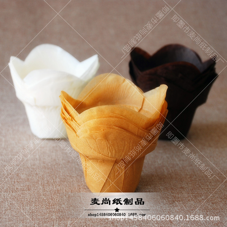 Exportar taza de papel para hornear pétalo muffin pastel taza de papel blanco pastel de loto taza de papel resistente a altas temperaturas papel a prueba de aceite