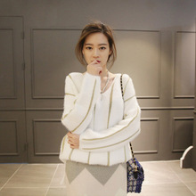 韩国原单冬新款女装针织衫V领宽松毛绒绒貂毛前短后长中长款毛衣