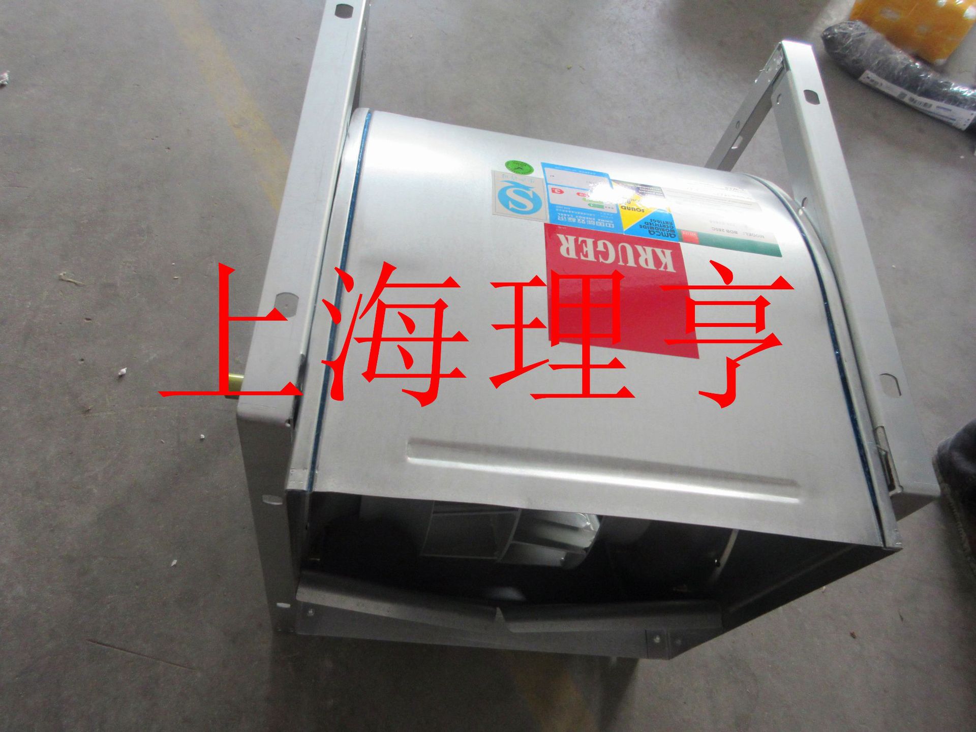 双进风后倾离心KRUGER 风机  型号：BDB 500C  轴承类型：m