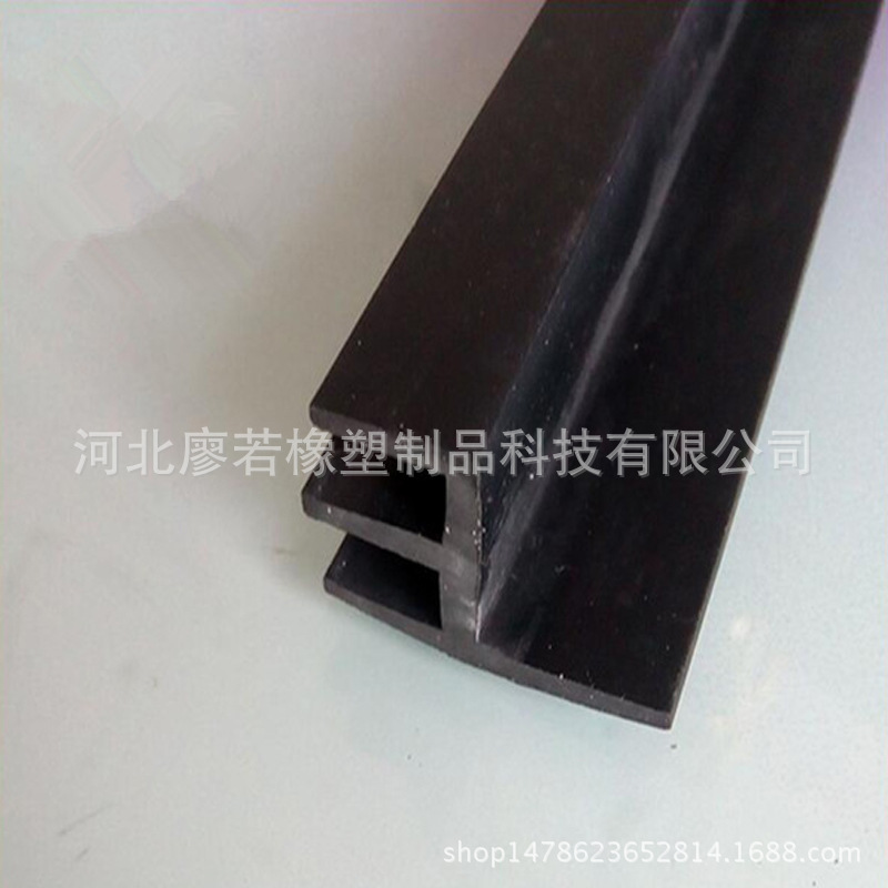 供应电动三轮棚玻璃推拉条 玻璃滑条 电动汽车车窗密封条