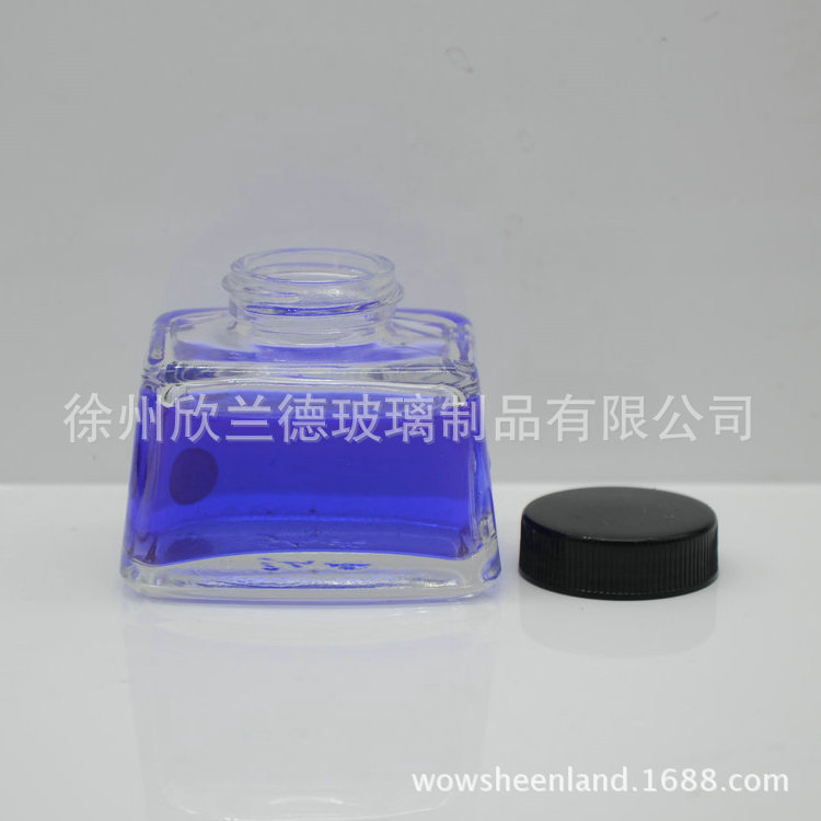 化妆品玻璃瓶 膏霜玻璃瓶 60ml乳素玻璃瓶