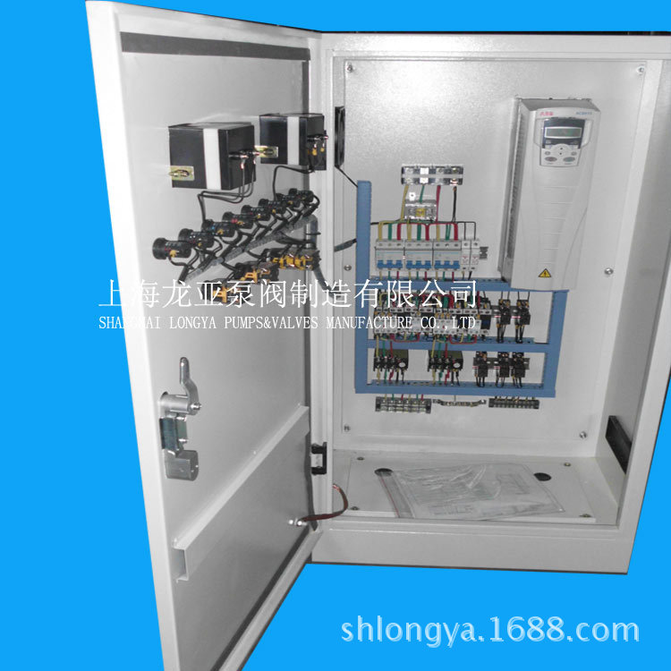 【厂家直供】不锈钢水箱 水泵  稳流罐