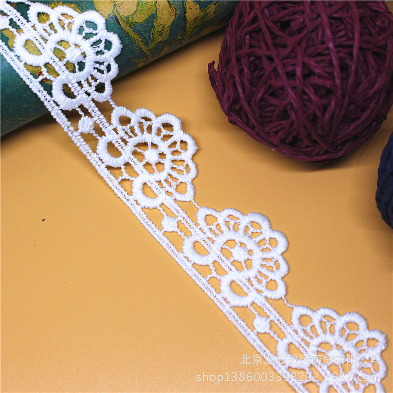 3CM高档涤纶丝水溶花边条码 牛奶丝刺绣花边 服装辅料波浪花边