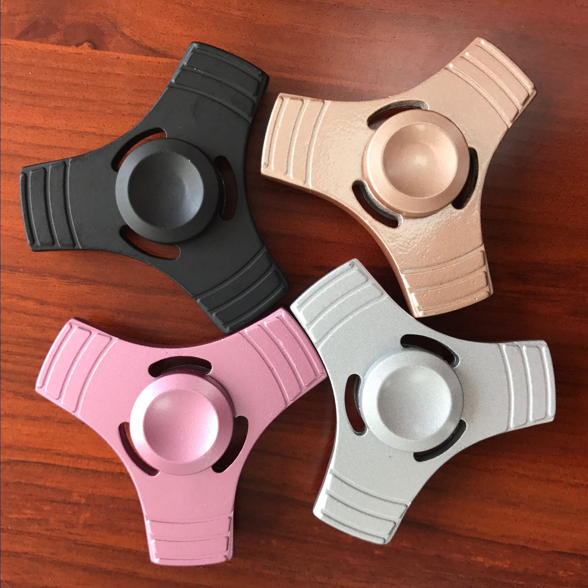 Fidget spinner      - Ref 2618909 Image 9