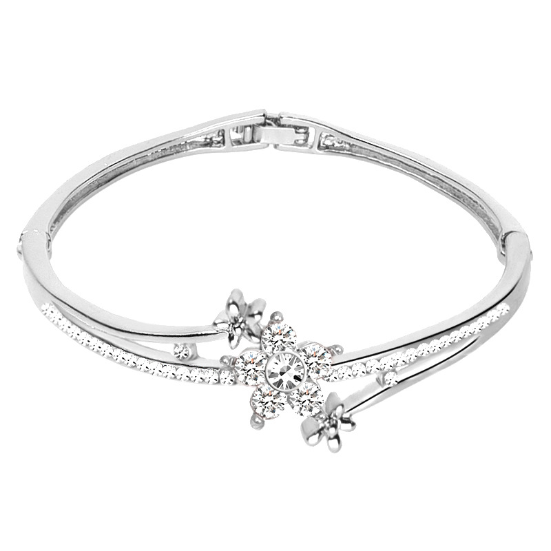 Rose Gold Bracelet Women's Wearing Versatile Jewelry Simple Flower Bracelet Factory Direct Selling Live_voghion.com