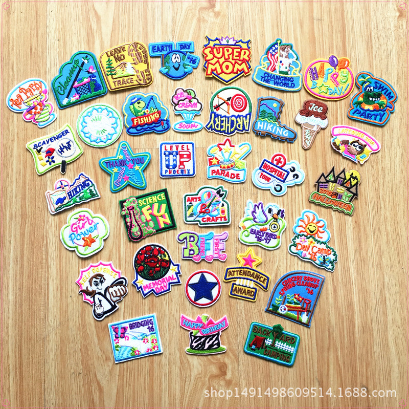 跨境爆款卡通动物布贴批发电脑绣花章徽章贴布绣花补丁刺绣贴布