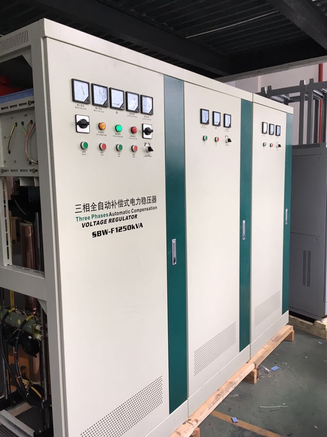 大功率三相交流稳压器SBW1000KVA 高精度全自动补偿式交流电源