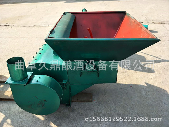 小型锤片式沙克龙除尘秸秆粉碎机生产厂家