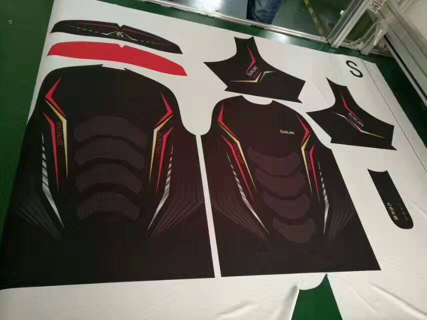 运动服 运功球衣激光裁剪切割机|武汉厂家 布料激光切割机价格