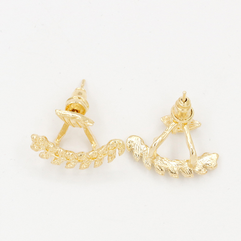 Souhaite Vente Chaude Nouvelle Forme De Feuille Boucles D'oreilles Anti-allergie Arrière Suspendu Olive Branche Boucles D'oreilles En Gros display picture 4