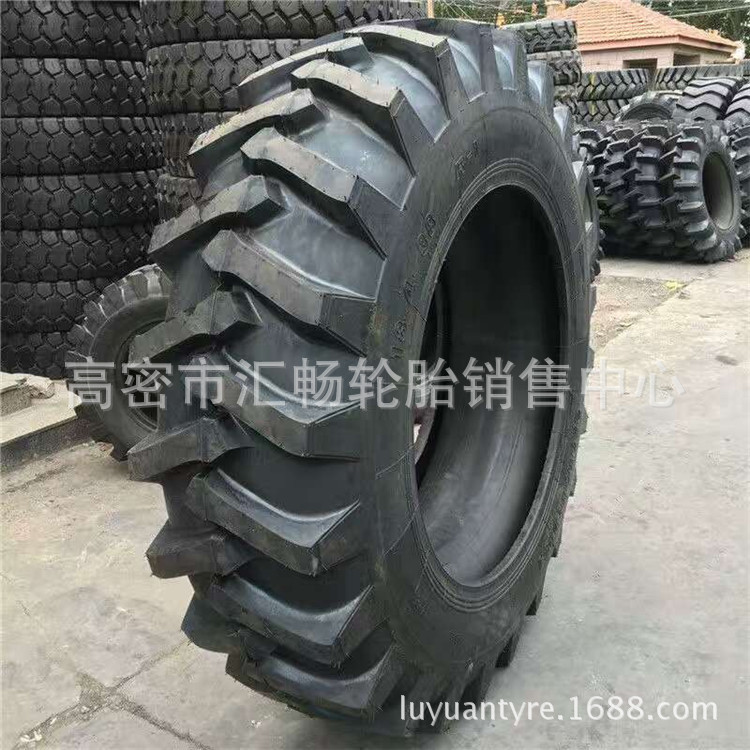拖拉机轮胎 24.5-32 人字花纹 农用机械轮胎