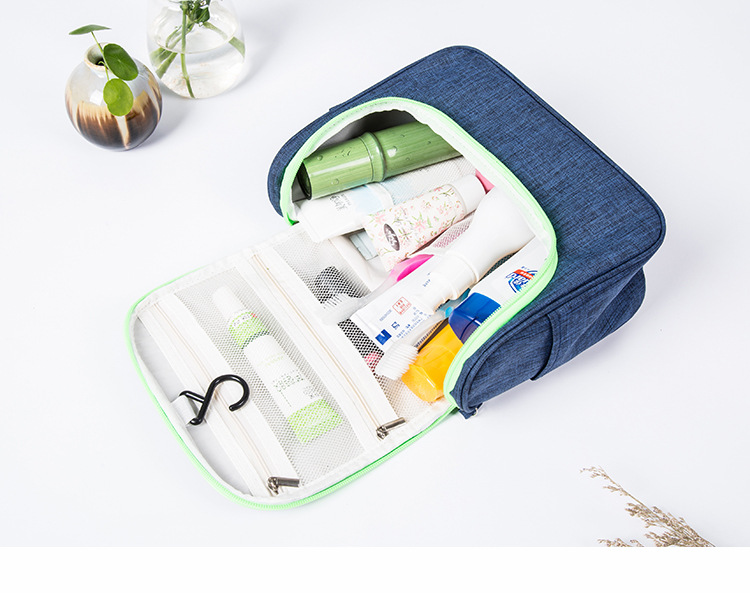 607g Weight Storage Bag Storage & Cleaning Polyester Material Solid Color Pattern Simple Style Style Red Color Simple Travel Large Capacity Cosmetic Bag Wholesale Nihaojewelry 6