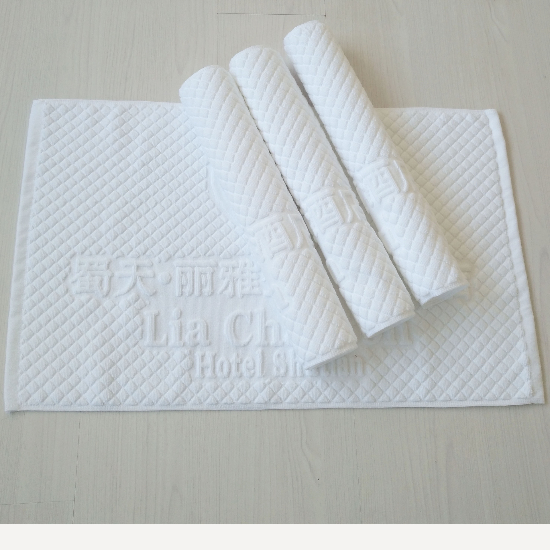 厂家批发酒店纯棉提花地巾星级酒店礼品压花毛巾浴巾订制LOGO|ru
