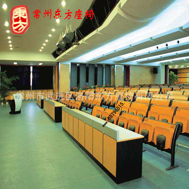 课桌-