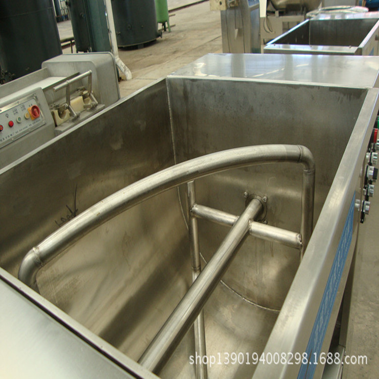 供应诸城市凯成良才机械厂双絞龙搅馅机