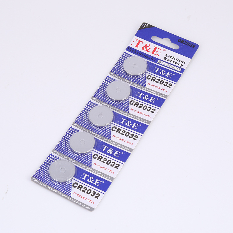 CR2032 (3)