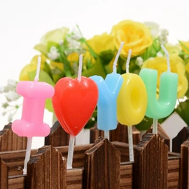 气球;场地布置道具;蜡烛