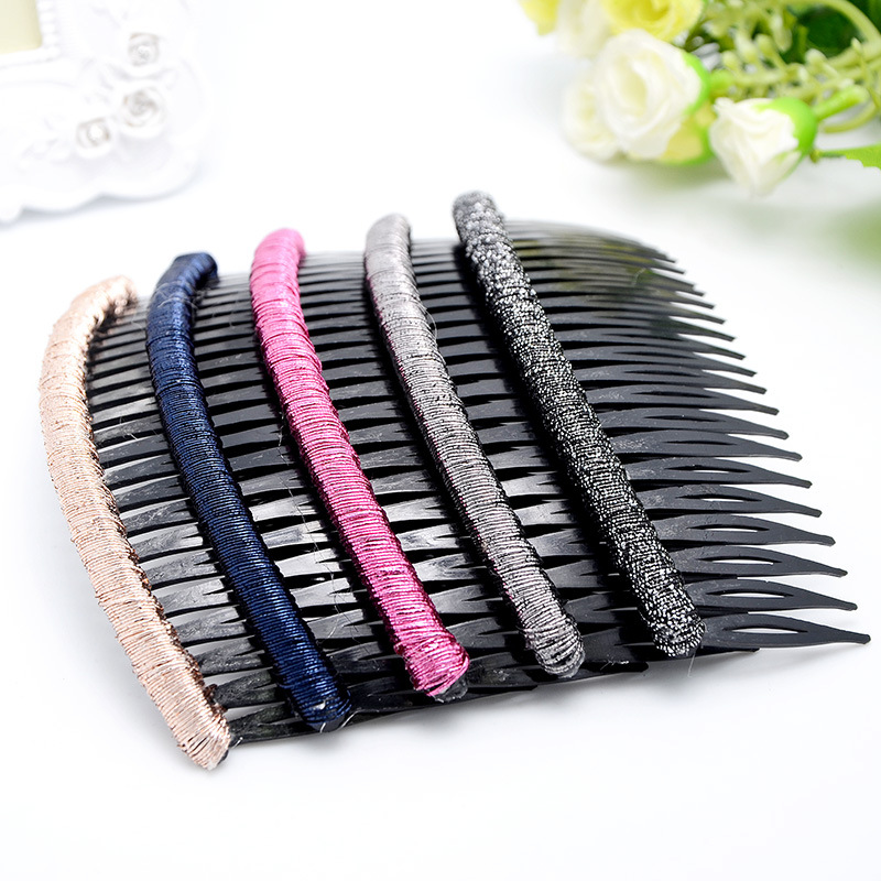 Factory Direct Sale 2017 New Korean Version Large Size Wire Wrapping Hair Comb Insert Comb Fashion Matchable High-Quality Paddle Haircomb and Brow Comb