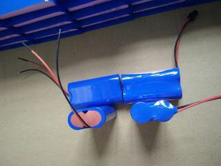 进口拆机  18650锂电池  3.7V 5000毫安（俩并）  出线加保护板