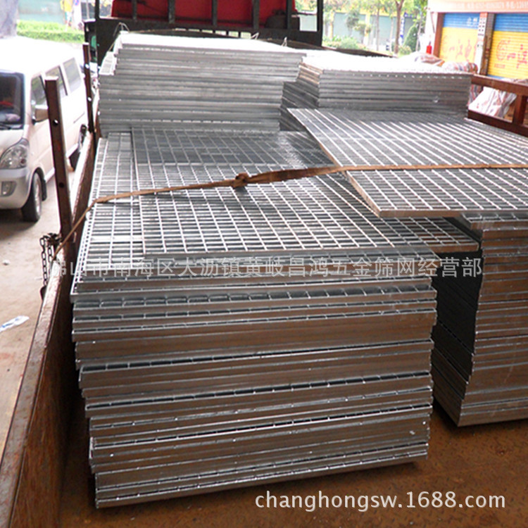 专业生产定做钢格栅板 钢格栅盖板 钢格栅网 镀锌地沟钢格栅
