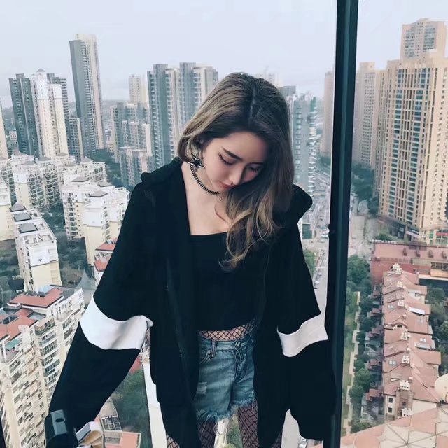 Hooded Sweatshirt View 5