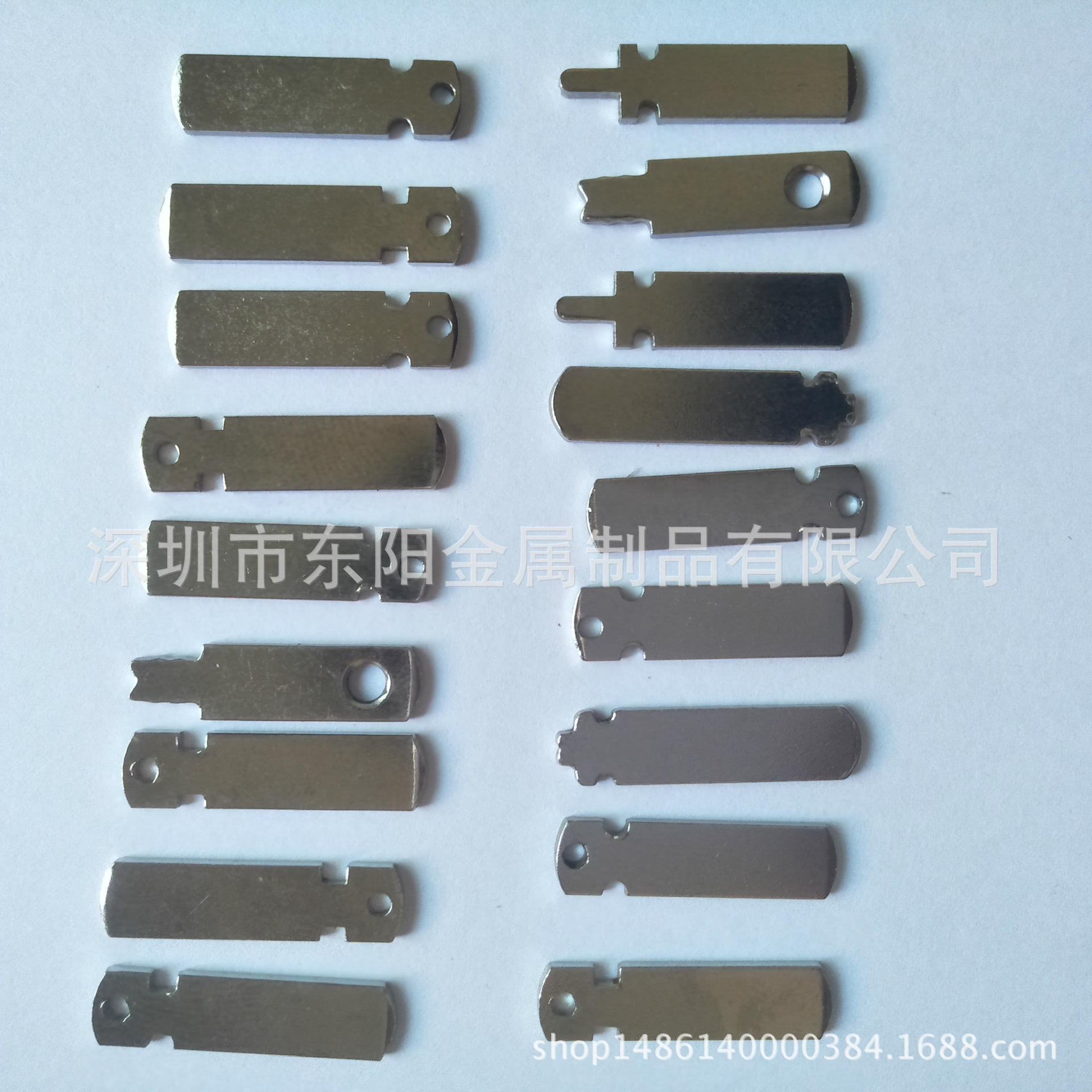 连续充电器五金件插头片插脚充电器插头片五金插片充电插脚片