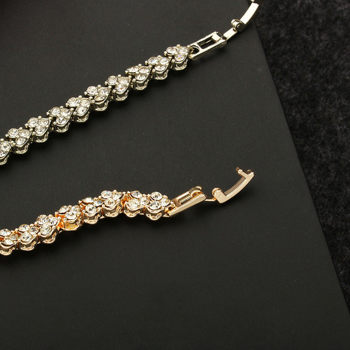 New style Roman crystal simple diamond-encrusted zircon bracelet European and American foreign trade silver-plated hot-selling jewelry