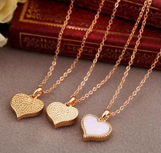 Fashion Heart Shape Alloy Enamel Women's Pendant Necklace 1 Piece display picture 3