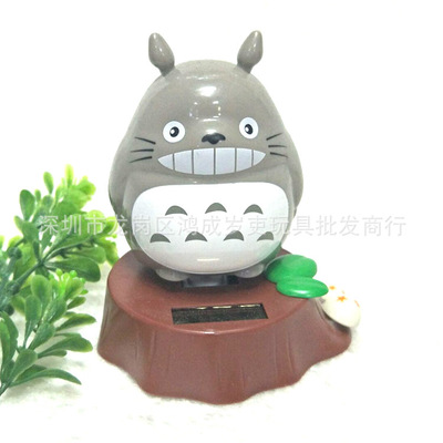 厂家直销龙猫太阳能摇头公仔 创意卡通无脸男汽车用品摆件猪礼品