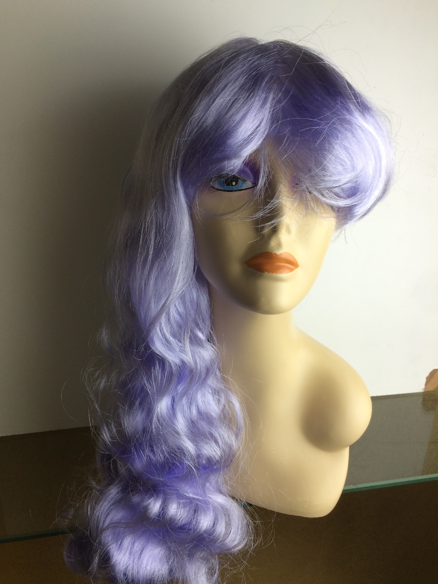 H113 púrpura cabello rizado largo de moda europea y americana