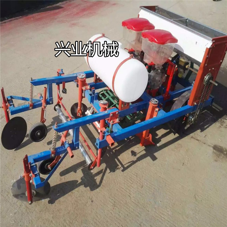 山丹县批发花生播种覆膜机配件