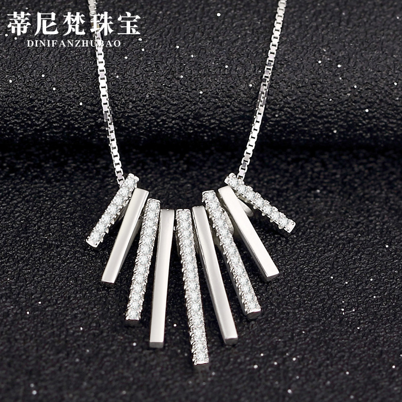 Moda europea y americana larga borla S925 Collar de plata personalidad femenina nicho moda incrustaciones ZIRCON clavícula cadena joyería de comercio exterior