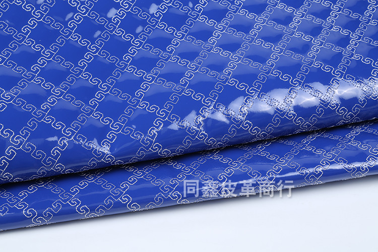 厂家直销 PU镜面革 刺绣软包背景墙