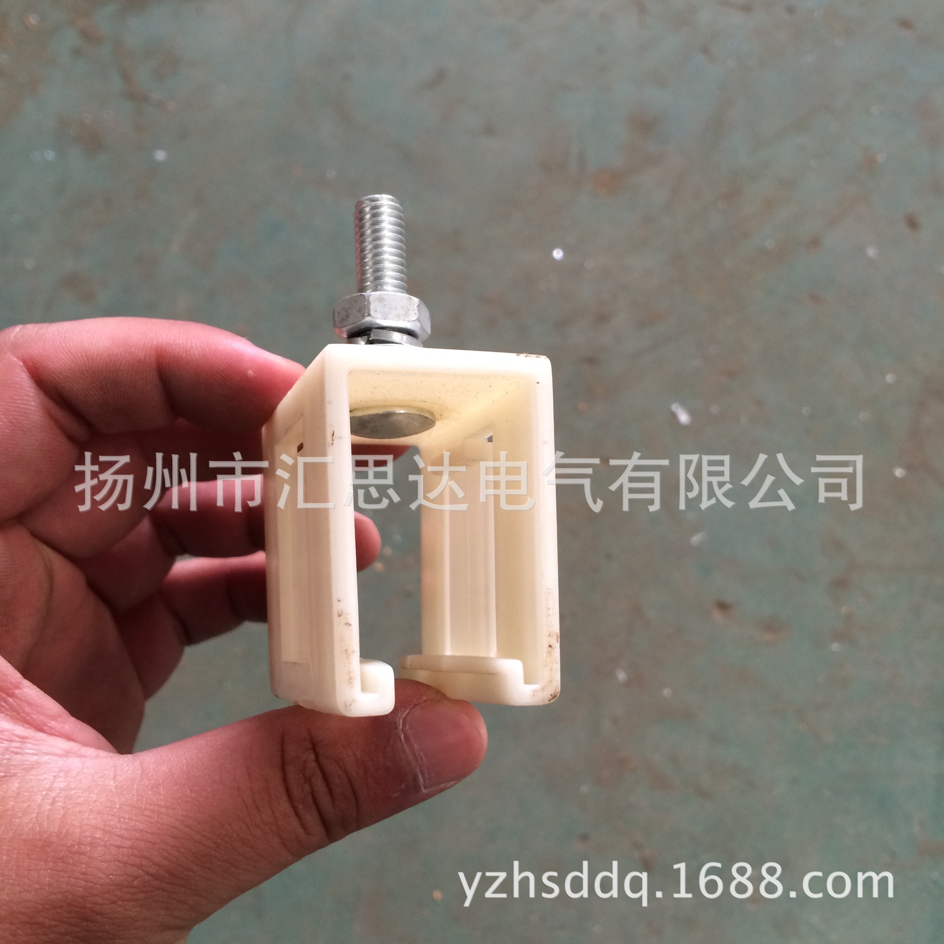 滑线吊架 单极200A铝滑线悬吊架 滑触线吊卡 单极滑触线吊耳