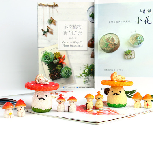 Micro landscape moss potted creative cartoon trumpet mushroom big tree big family desktop mini decorative ornaments