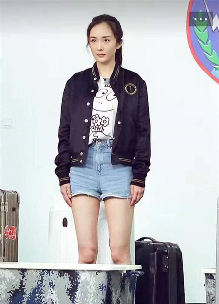 女式T恤-2017夏装新款杨幂明星同款眼睛印花