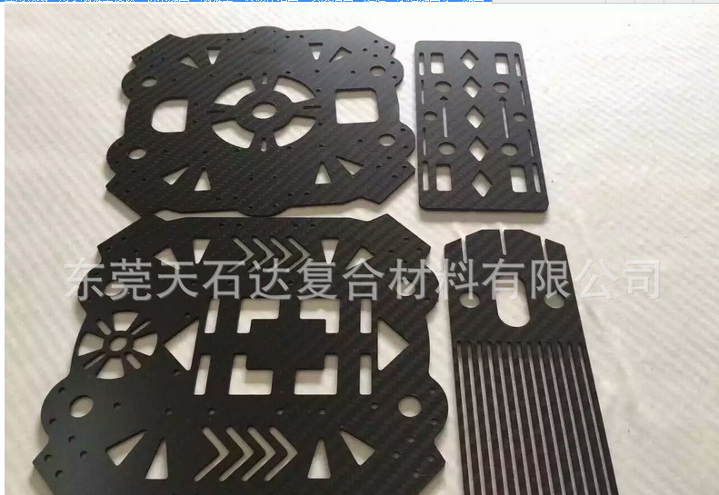 定做各种尺寸 CNC 加工3k斜纹 平纹，亚光亮光碳纤维板