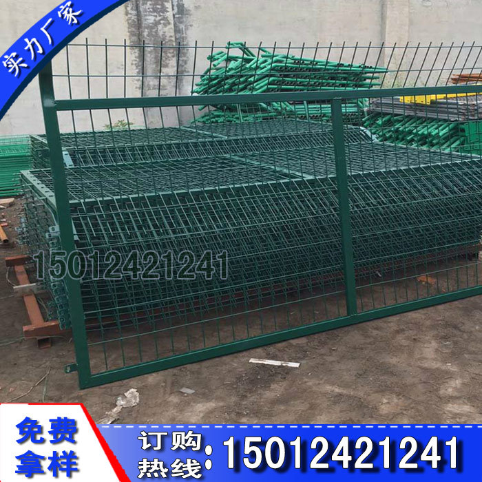 鐵路防護(hù)柵欄49