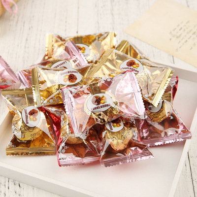 果仁金莎巧克力球费列罗休闲零食寿宴喜糖散装喜糖批发 OEM|ru