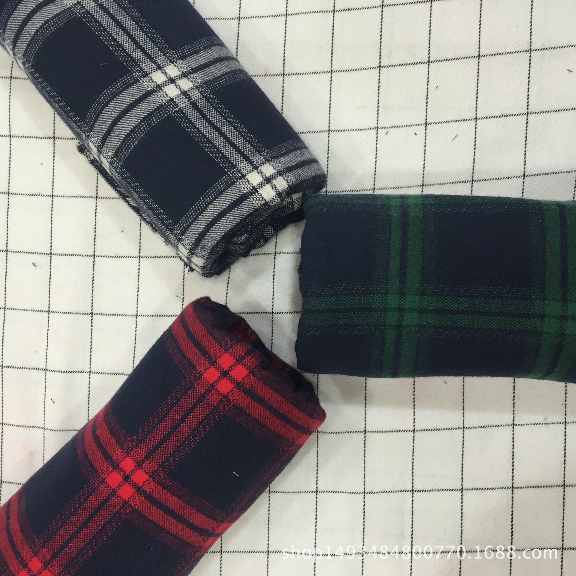 现货供应全棉法兰绒衬衫面料21S色织面料童装面料 格子里布