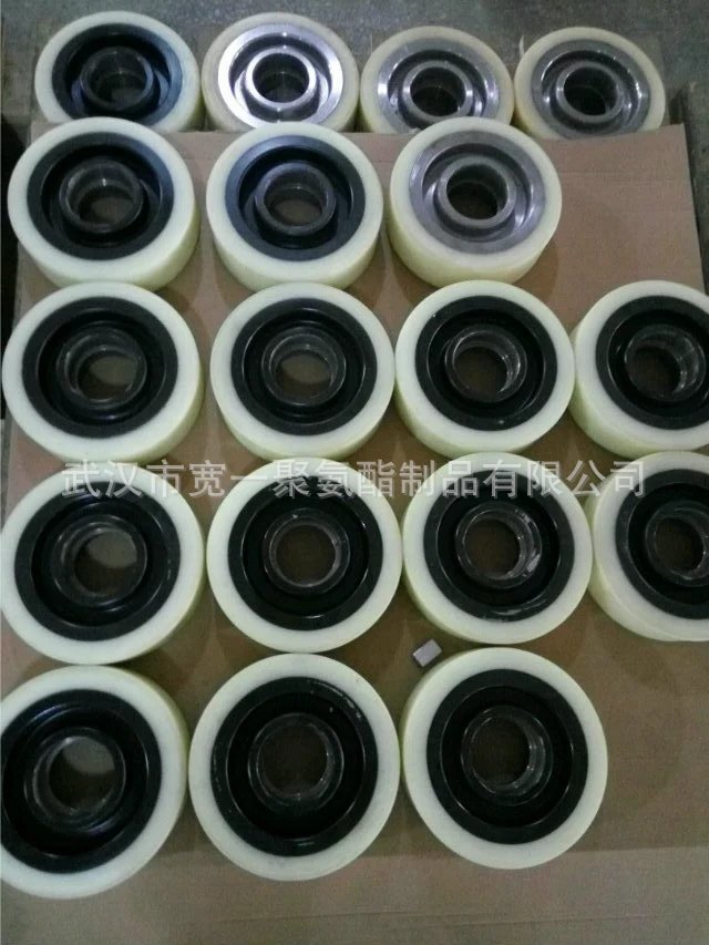 供应武汉加工20A-98A聚氨酯包胶胶轮，硬度可以调节