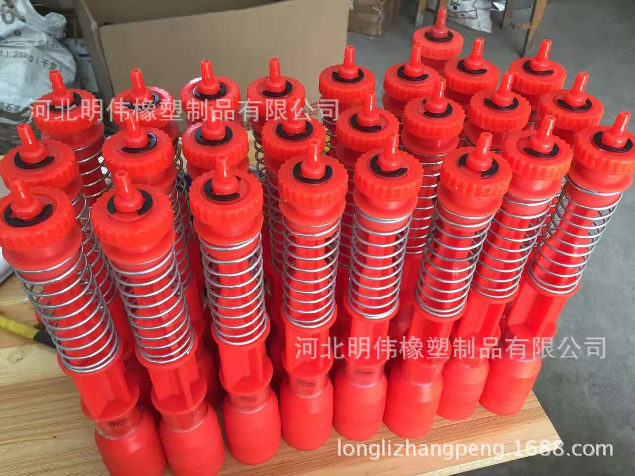 专业生产红色抓瓶器 黑色抓头以及各种配件型号齐全 可来图定做 