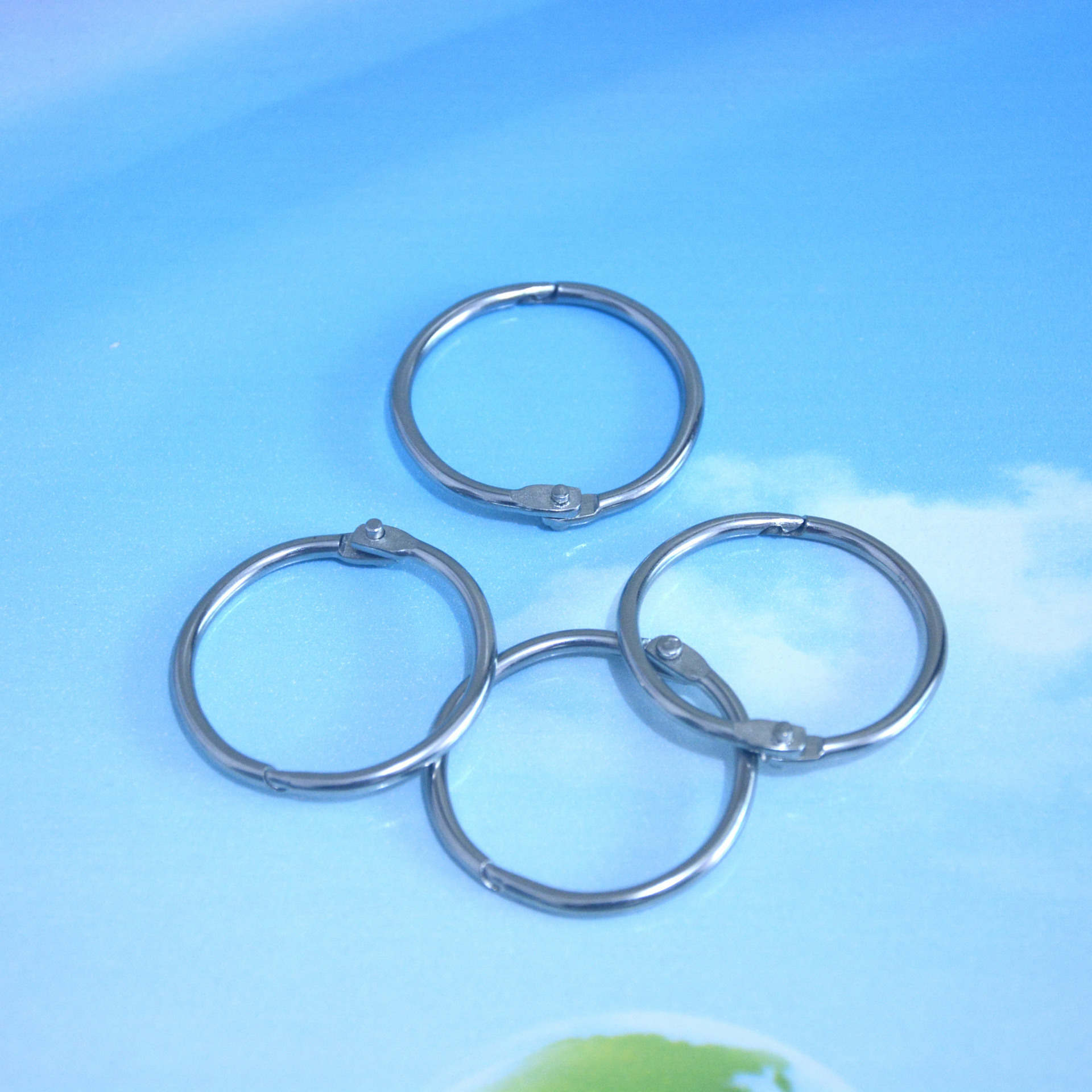 3180699241_1225593871