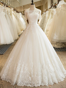 Wedding dress in spring and new style of dress