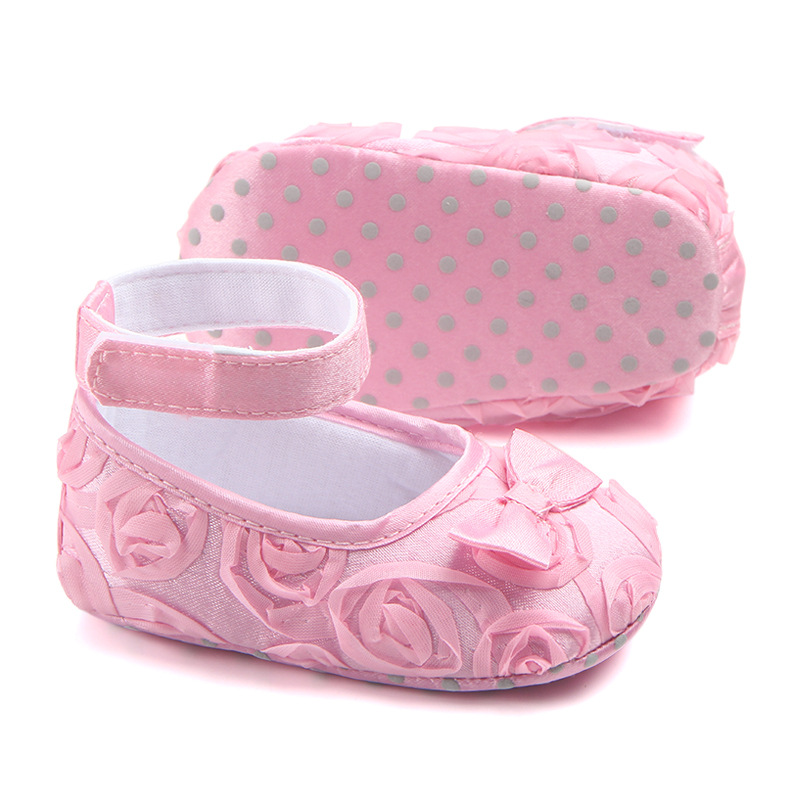 Chaussures bébé en Vêtement de soie - Ref 3436671 Image 34