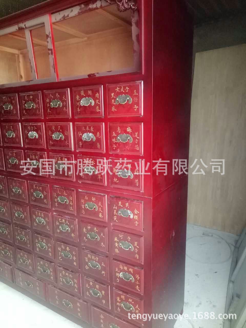 Solid Camphor Pine Chinese Medicine Cabinet 53 Drawers Chestnut Red Custom Herbal Storage Cabinet specifications
