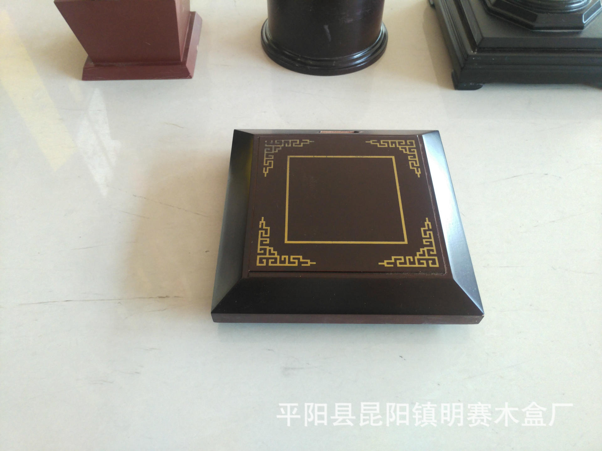 实木底座定做 工艺品底座 酒坛木架 木制玩具等木质品厂家定制-阿里巴巴
