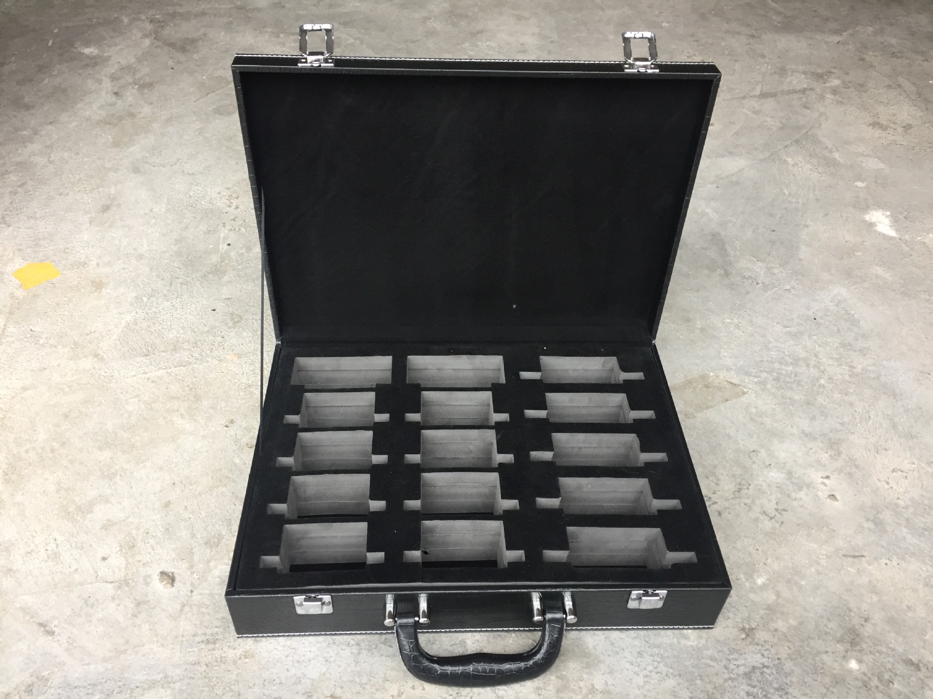 定制 86开关展示箱 五金厨卫水管样板箱 地板色卡工具箱