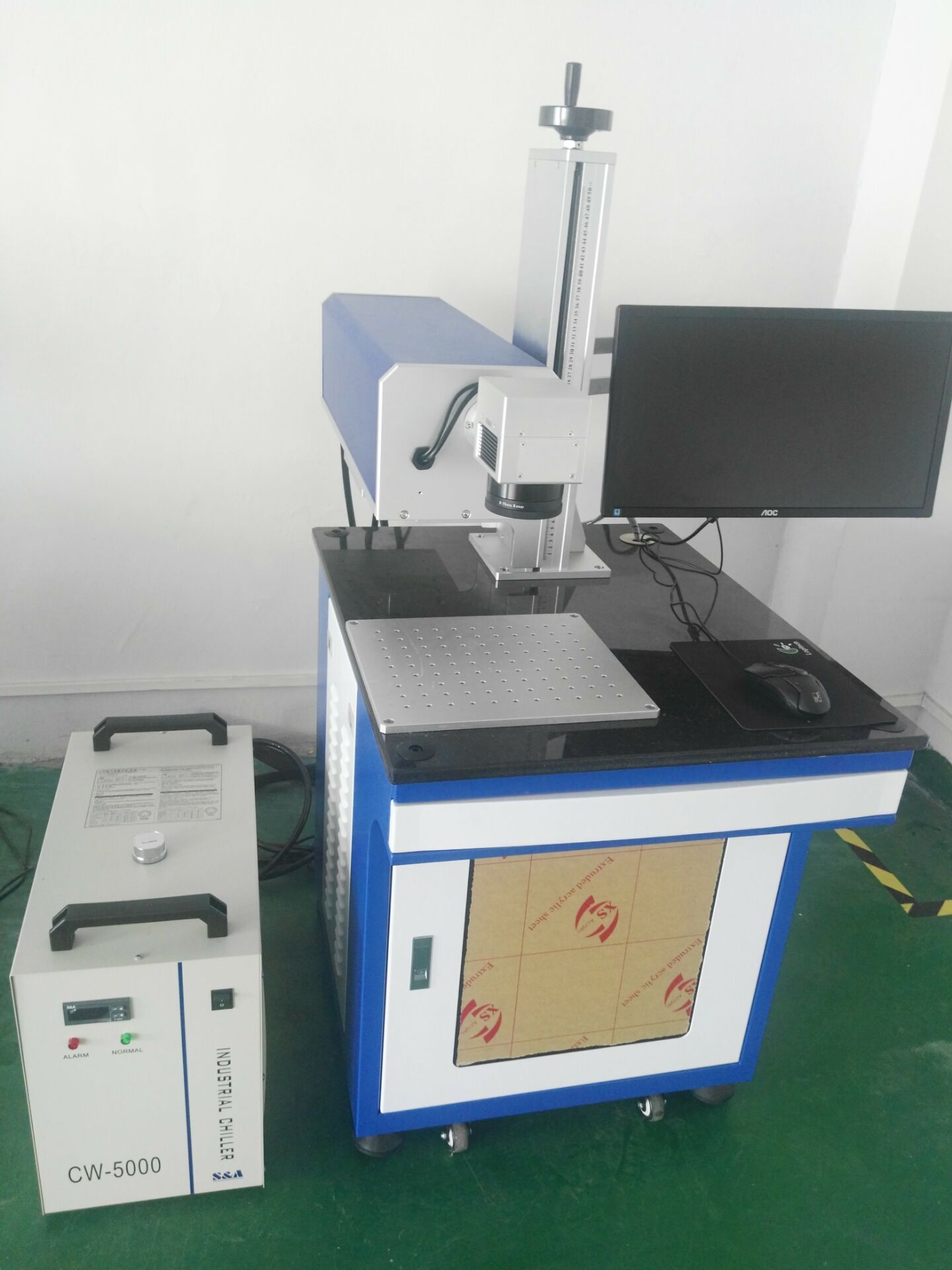 3w/5w药品化妆品电子元件礼品塑胶紫外激光喷码机紫外打码机